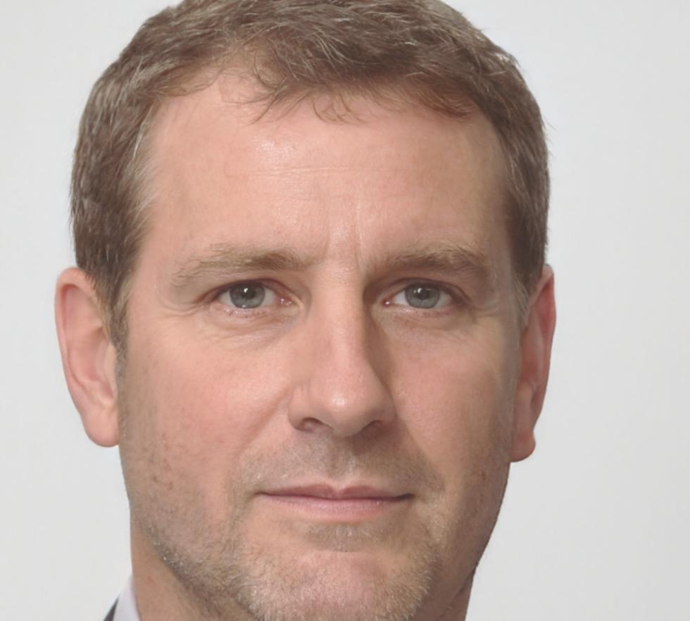 Roberto Silva, consultor en inversiones
